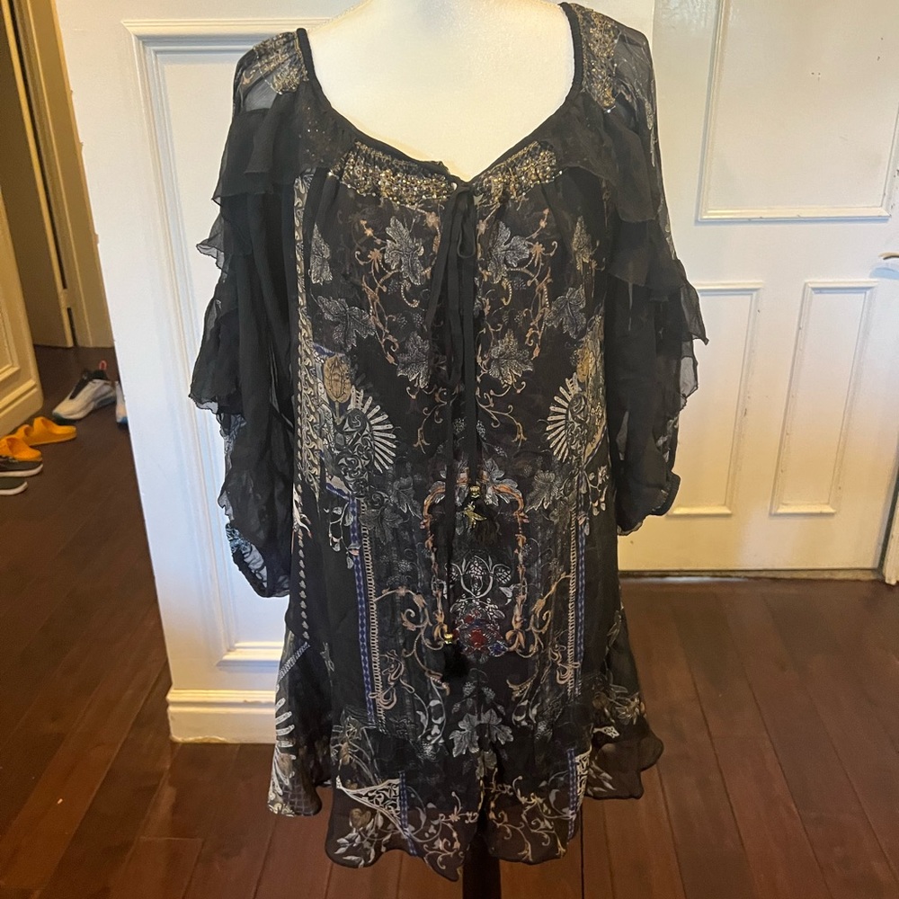 Camilla dress , black with beautiful details! Flowy